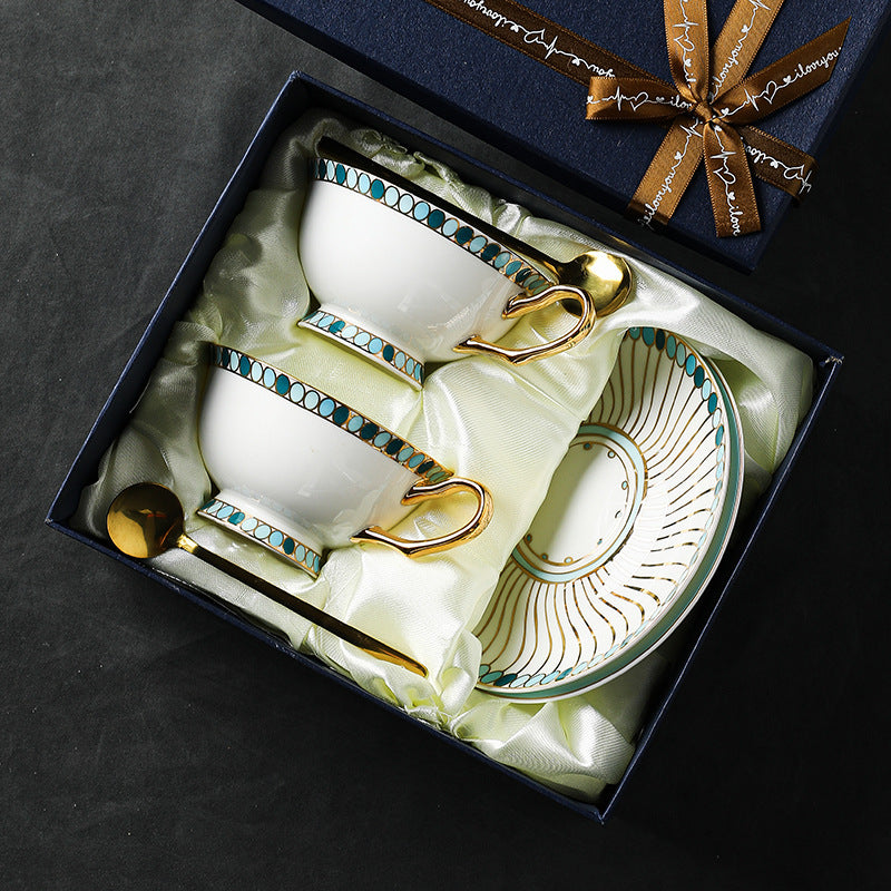 Luxury Fine Bone China Coffee & Tea Cup Set with Saucers, Elegant European/English Style, High-End Aesthetic Tableware for Afternoon Tea, Gold Rim, Microwave Safe, Premium Gift Box for Wedding, Housewarming & Mother's Day - Modern Home Decor