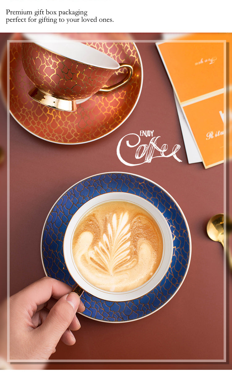 Linguang Bone China Coffee Cup & Saucer Set, Luxury Gold Trimmed Elegant Tea Set for Afternoon Tea, Vintage Ceramic Mugs, Gift Box for Women, Wedding & Housewarming Gift