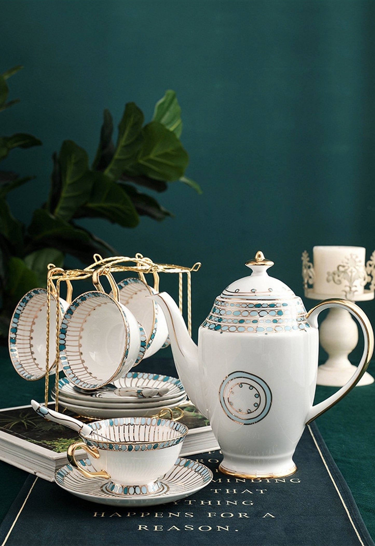 Luxury Fine Bone China Coffee & Tea Cup Set with Saucers, Elegant European/English Style, High-End Aesthetic Tableware for Afternoon Tea, Gold Rim, Microwave Safe, Premium Gift Box for Wedding, Housewarming & Mother's Day - Modern Home Decor