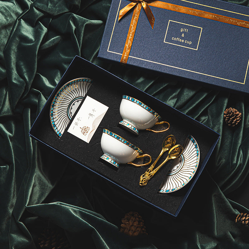 Luxury Fine Bone China Coffee & Tea Cup Set with Saucers, Elegant European/English Style, High-End Aesthetic Tableware for Afternoon Tea, Gold Rim, Microwave Safe, Premium Gift Box for Wedding, Housewarming & Mother's Day - Modern Home Decor