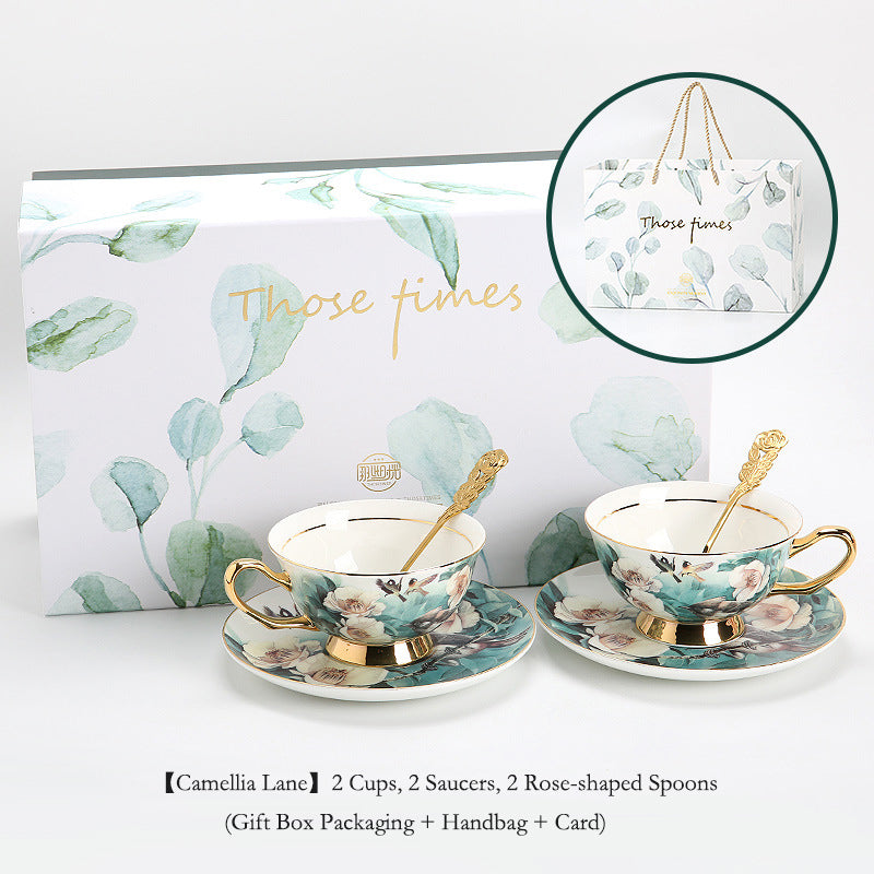 "Luxury Ceramic Afternoon Tea Set with Candle Warmer - English High Tea & French Style, Fruit Infuser Teapot, Floral Teacups, Elegant Tea Service for Home Ambiance & Gift-Giving"