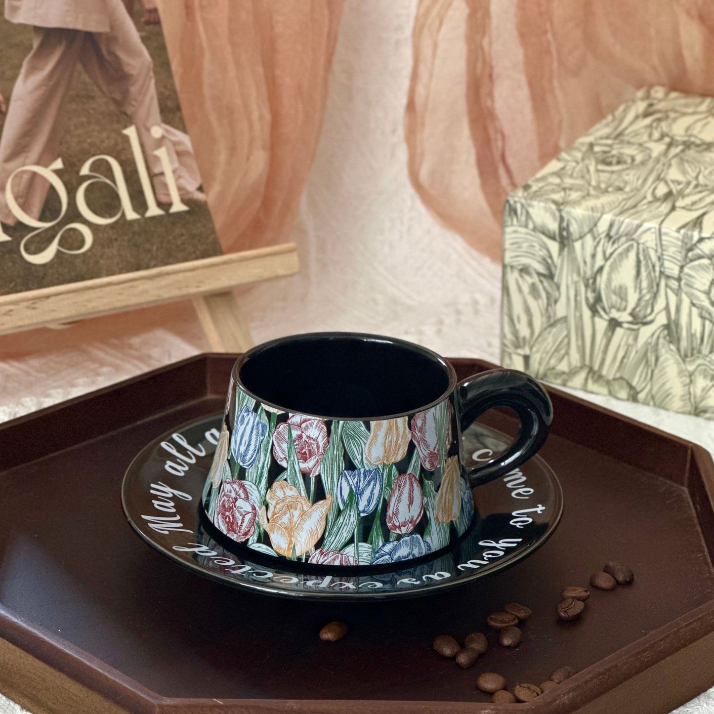 Floral Garden Ceramic Coffee Mug & Saucer Set, Hand-Painted Tea Cup with Gift Box for Women, Elegant Bone China Cup, Luxury Wedding & Housewarming Present
