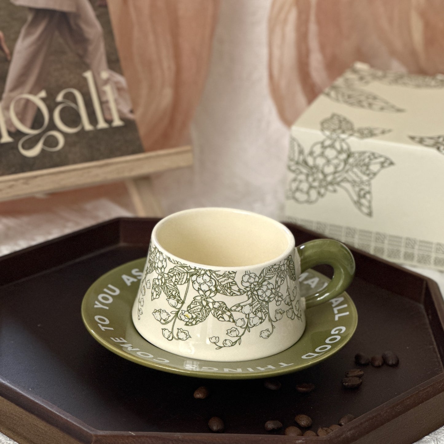 Floral Garden Ceramic Coffee Mug & Saucer Set, Hand-Painted Tea Cup with Gift Box for Women, Elegant Bone China Cup, Luxury Wedding & Housewarming Present
